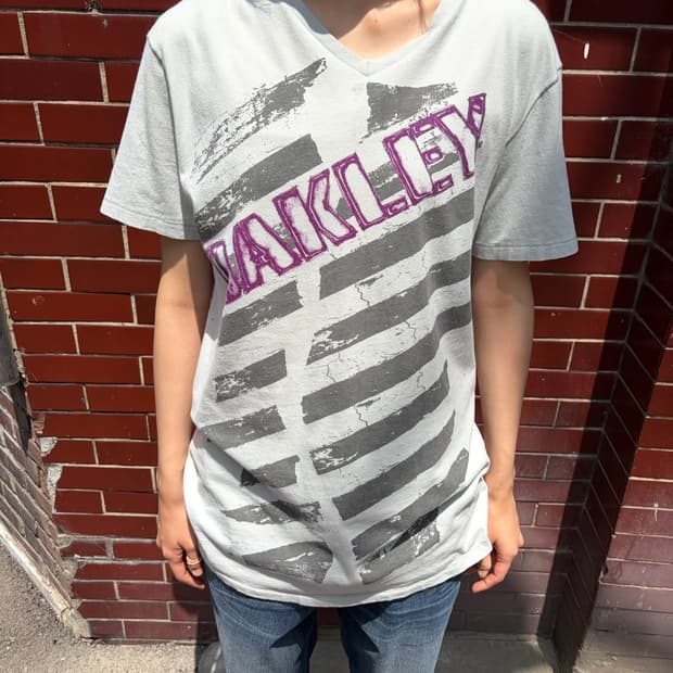 OAKLEY 그래픽 프린팅 브이넥 반팔 티셔츠 M
