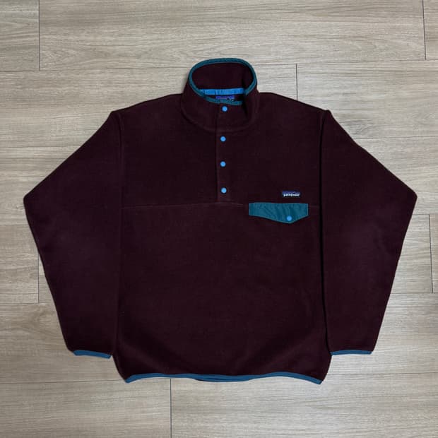 [M] 파타고니아 신칠라 플리스 후리스 옵시디언 플럼