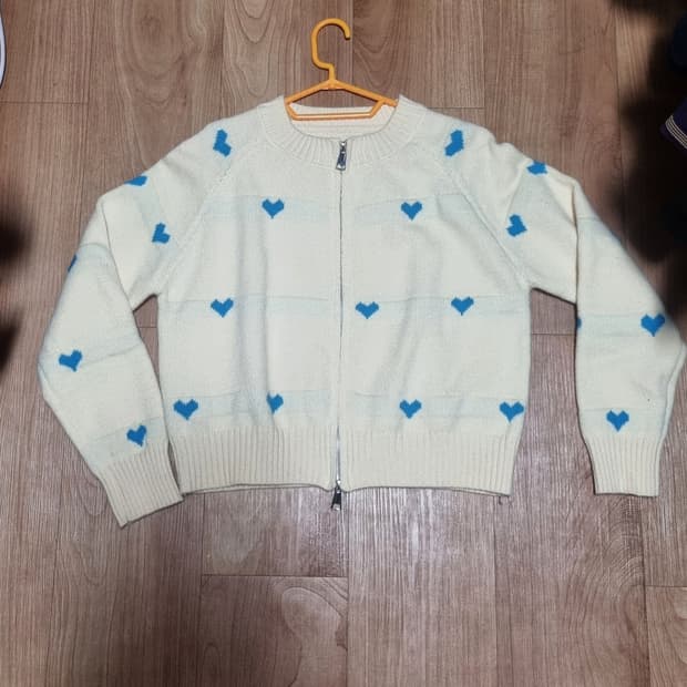 빈티지 하트 노랑 긴팔니트 가디건 집업