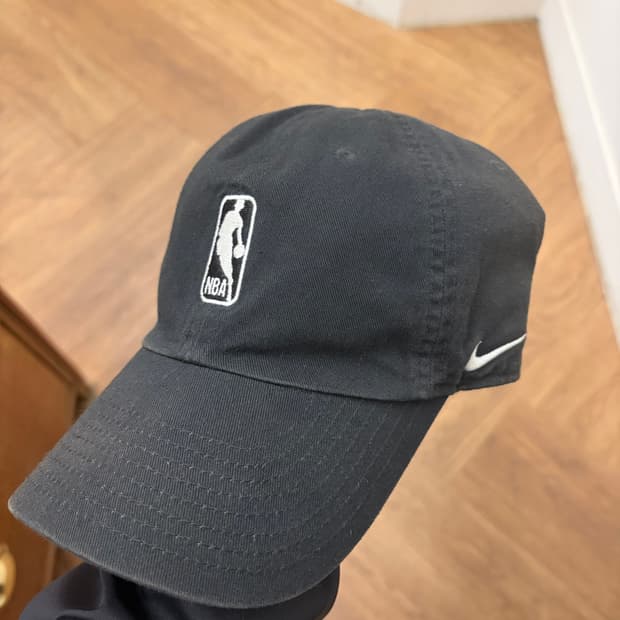 N81. 나이키 캡