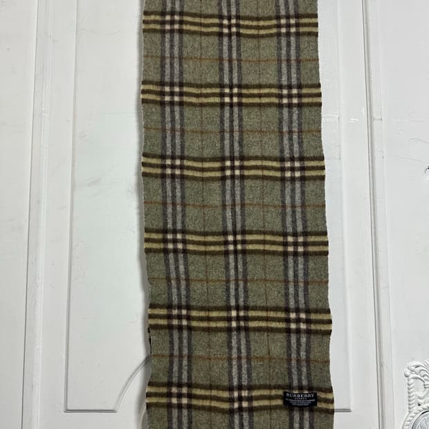 버버리 울 캐시미어 머플러