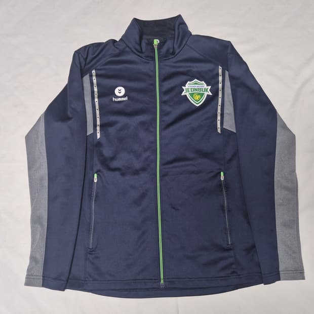 전북현대 트레이닝 상의 팝니다 