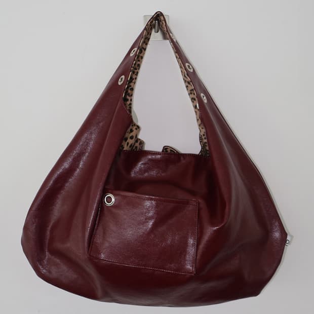 EYELET LEATHER BAG - WINE
