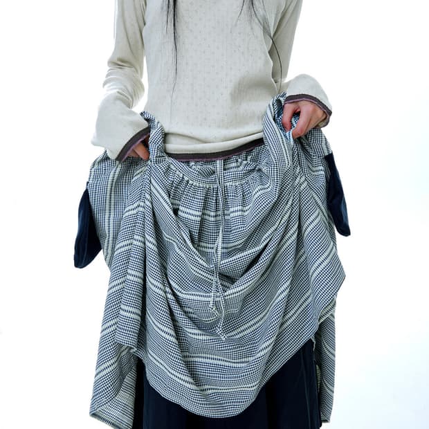 코이세이오 와이드 셔링 스커트 네이비