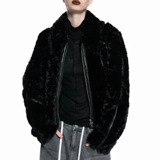 인사일런스 우먼 레더 바인딩 에코 퍼 점퍼 블랙