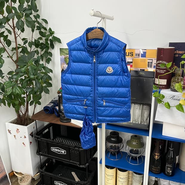 몽클레어 키즈 구이 패딩 베스트 8y