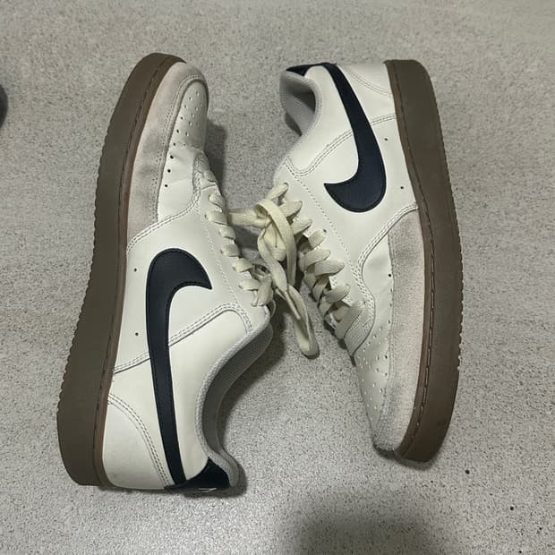 나이키 에어포스 코트비전