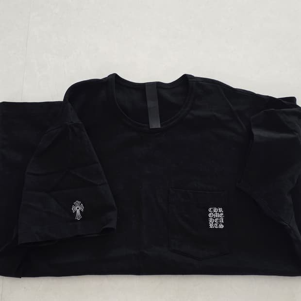 크롬하츠 자수 반팔 티셔츠