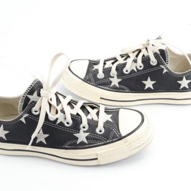 컨버스 스니커즈