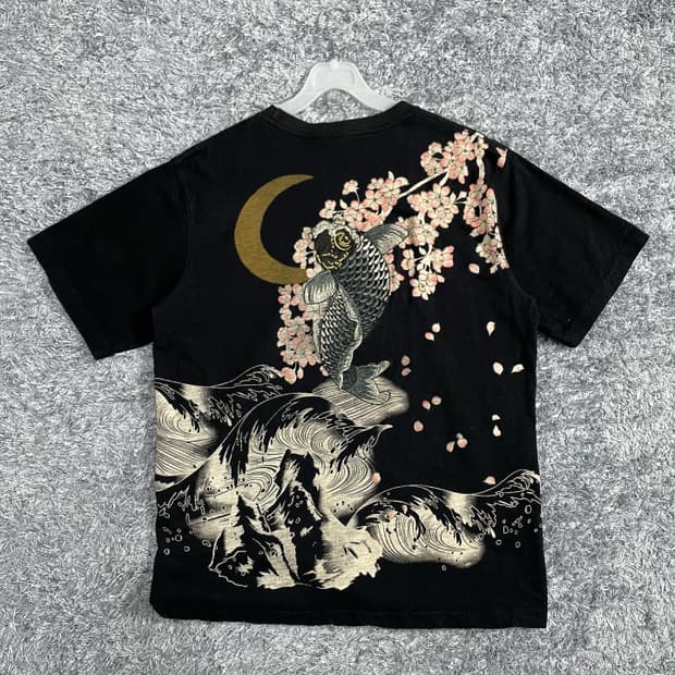 J.vtg Koi fish Sakura tee