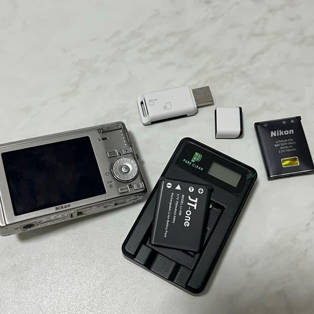 니콘 쿨픽스 S500 디지털카메라