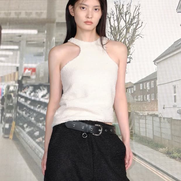 CERRIC FLEECE UNBALNCE SLEEVELESS 