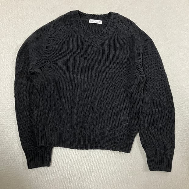 rrace 레이스 s/s 코튼 브이넥 니트