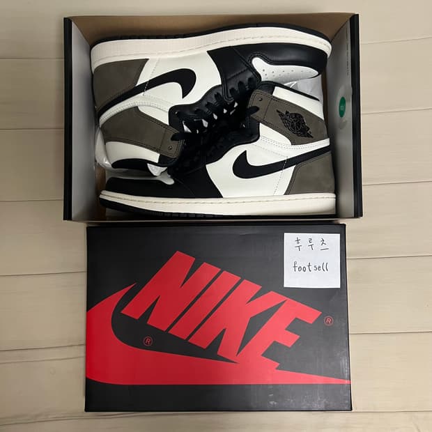 [270] 나이키 에어 조던1 하이 다크모카