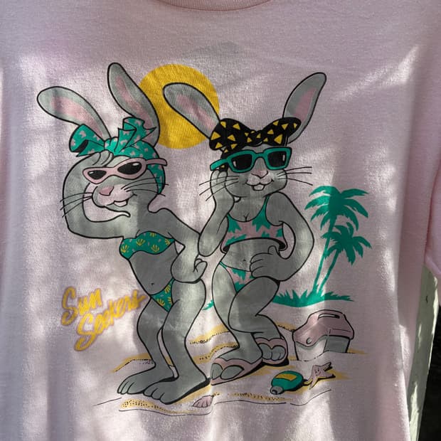 90's Jerzees Sun Seekers Bunny Graphic T