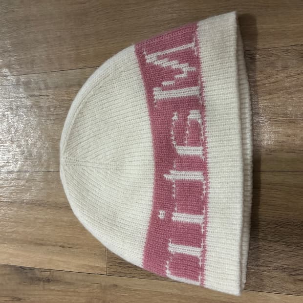 [새상품] 마뗑킴 리버시블 비니