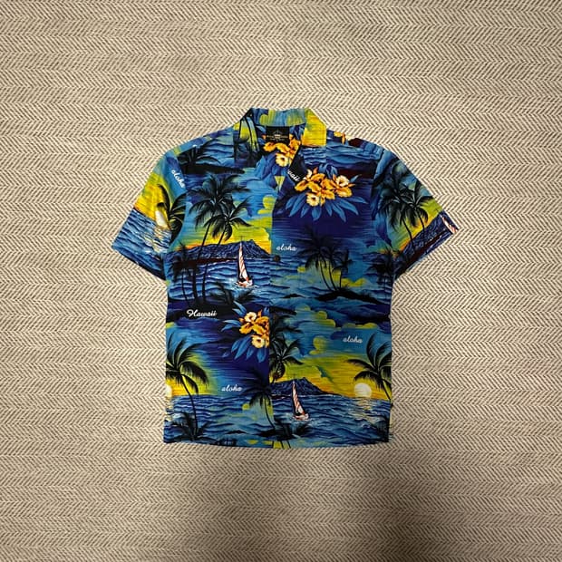 VINTAGE usa made hawaiian shirt