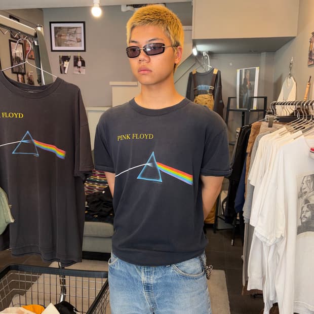 90‘s Pink Floyd artwork faded T-shirt