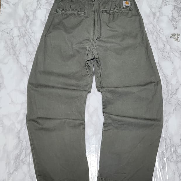칼하트 WIP 카키 워크 팬츠 바지