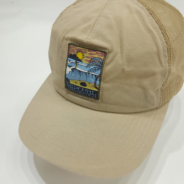 Rip Curl Surf 패치 메쉬 트러커캡 P1287