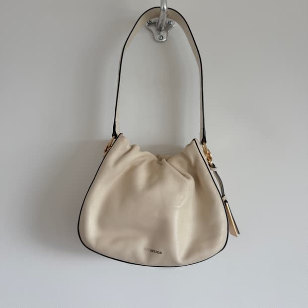 조이그라이슨(Joygryson) 레더 숄더백(체인 및 크로스스트랩 포함)