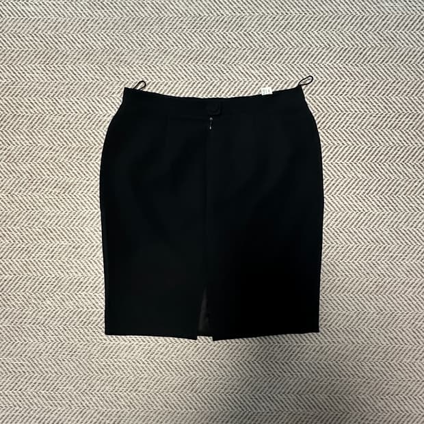 MOSCHINO italy made skirt