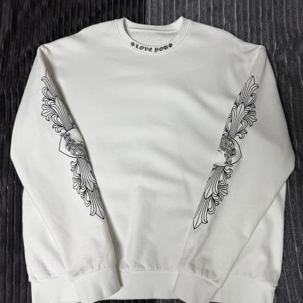 크롬하츠 맨투맨