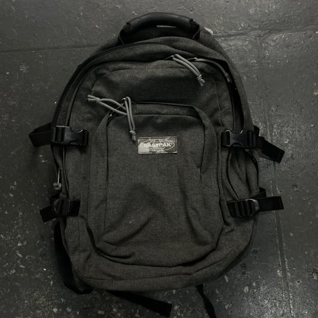 이스트팩 카모 백팩