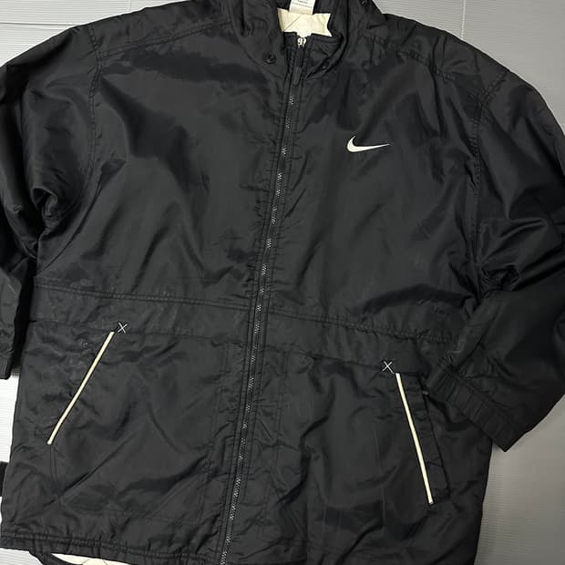 나이키 올드스쿨 빅스우시 누빔 자켓 블랙 L