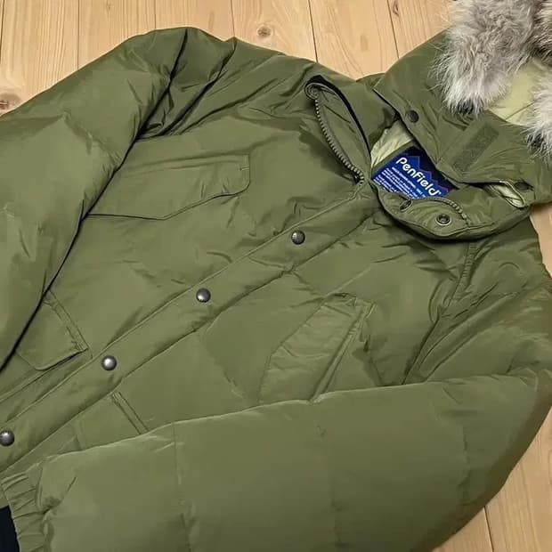 펜필드 다운 패딩 올리브 M 사이즈