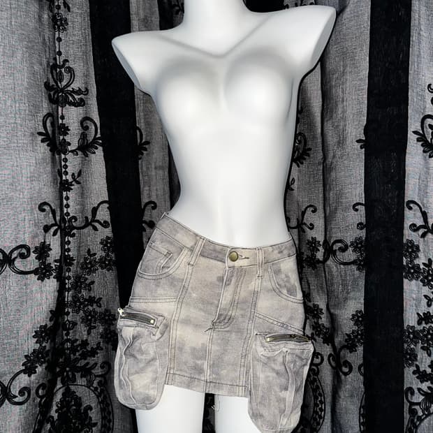 grey washed cargo mini skirt