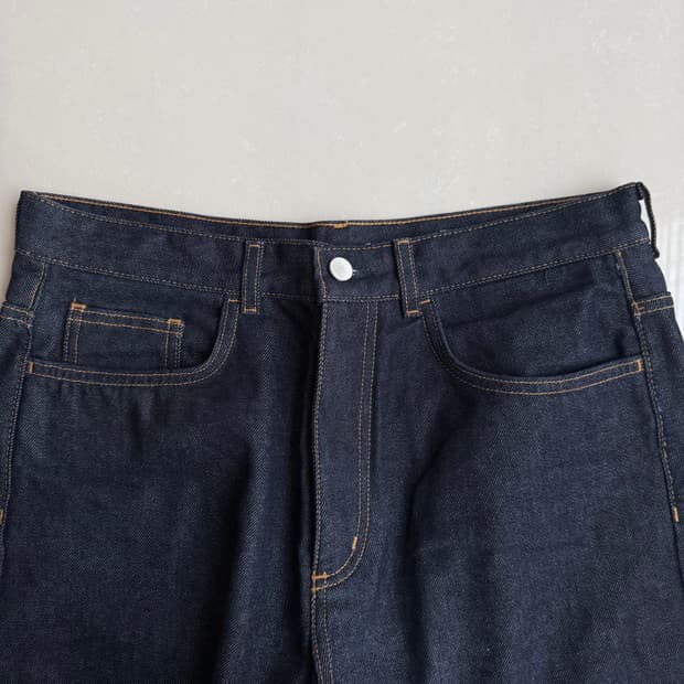 [50] COS 릴렉스드 와이드 레그 진