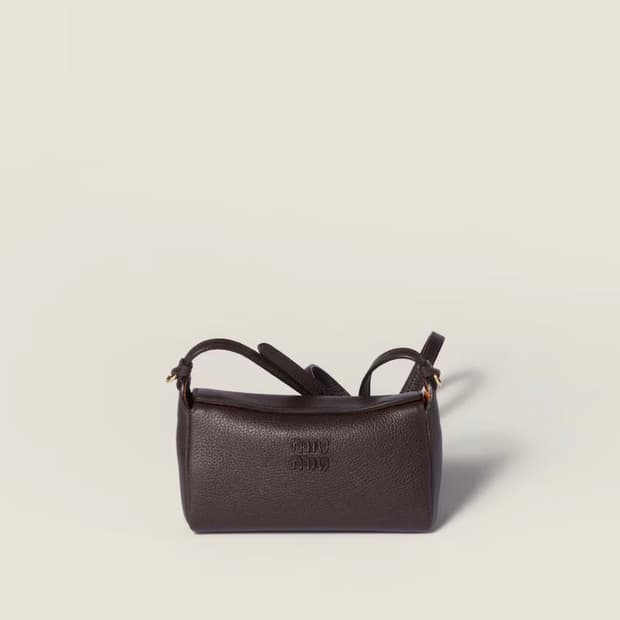 미우미우 가죽 파우치 크로스백