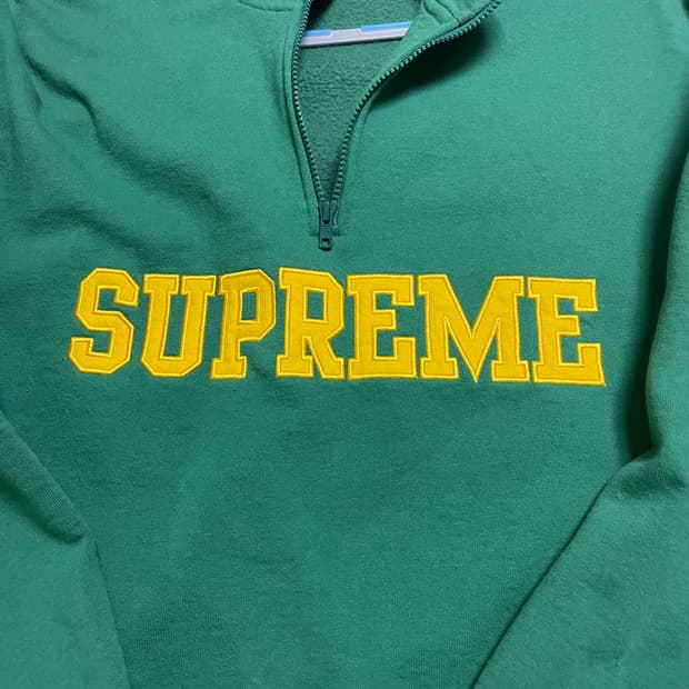 슈프림 컬리지에이트 하프 집 풀오버 라이트 파인 - 24FW