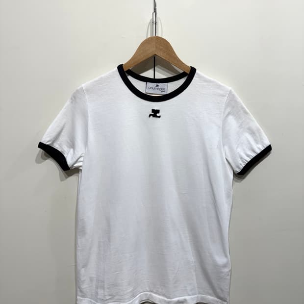 Courreges 꾸레쥬 콘스라스트 반팔 티셔츠