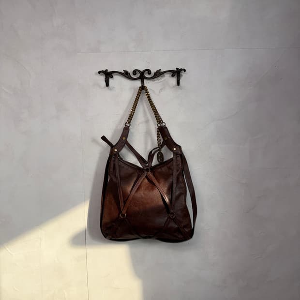 LANVIN brown leather harness chain 숄더백