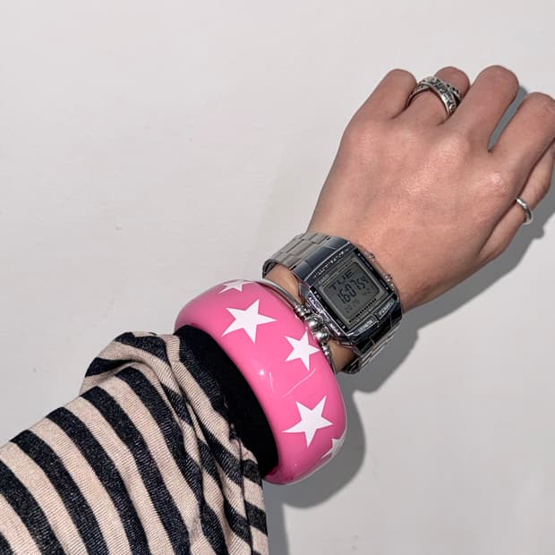 키치 스타 뱅글