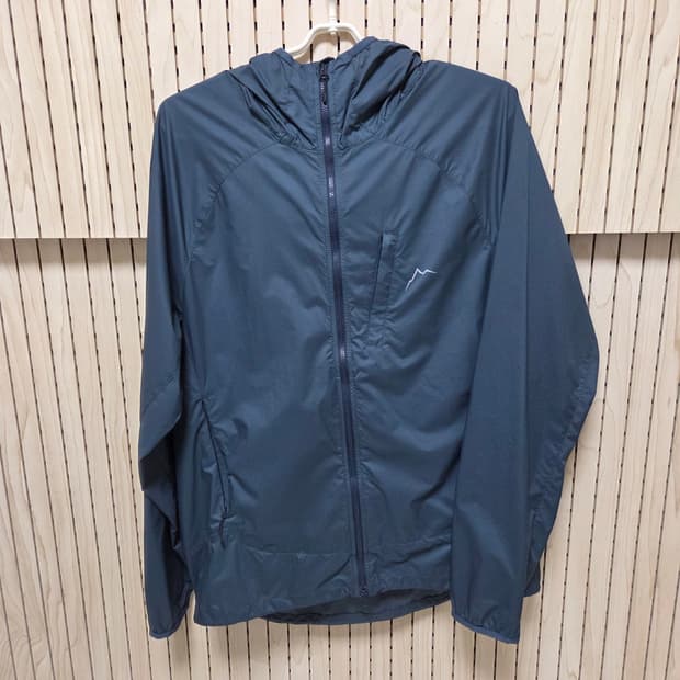 cayl 바람막이 light EQ jacket 팝니다
