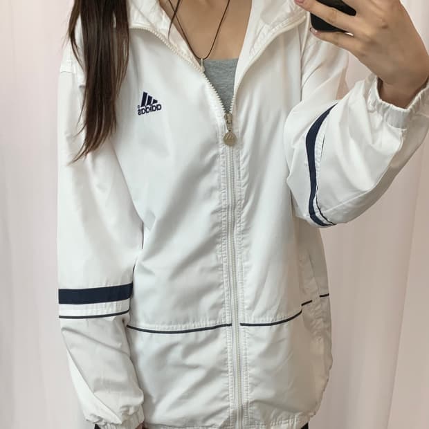 Adidas 올드 아디다스 화이트컬러 후드 바람막이 자켓