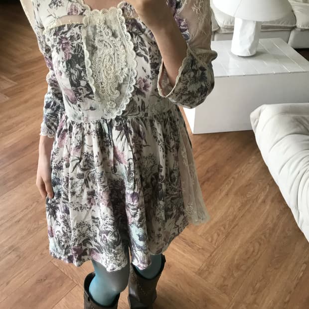 vintage pattern lace one-piece 