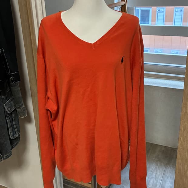 폴로 피마코튼 브이넥 니트