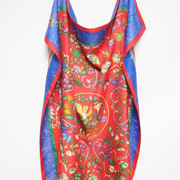 에르메스 정품 실크 스카프 카레 PIERRES