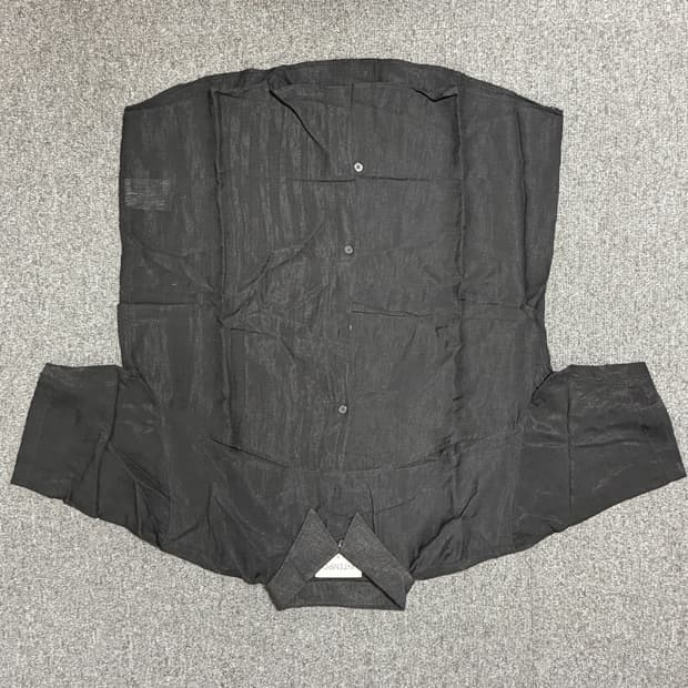 인템포무드 웨이브 포켓 반팔 셔츠 블랙