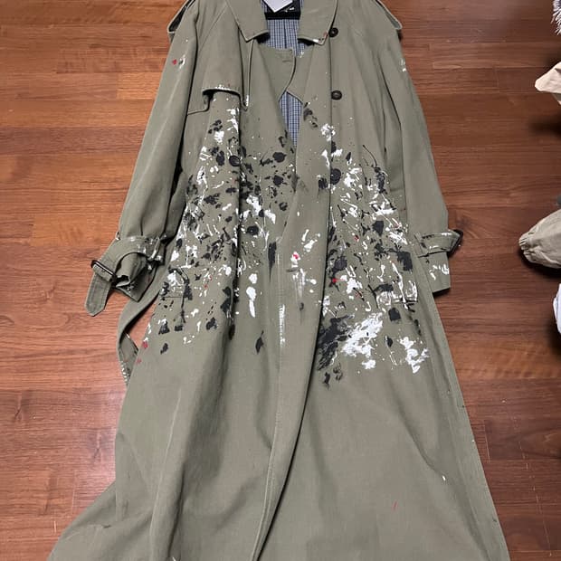 발렌시아가 아티스트 트렌치 코트 44 사이즈