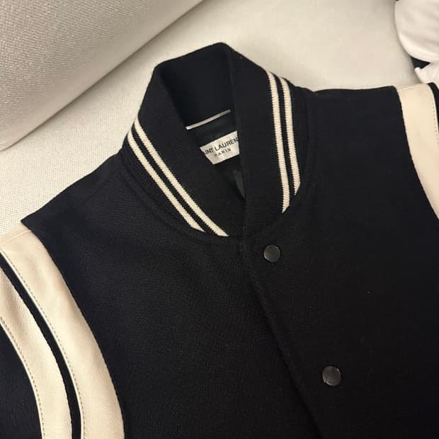 22FW 생로랑 테디 자켓