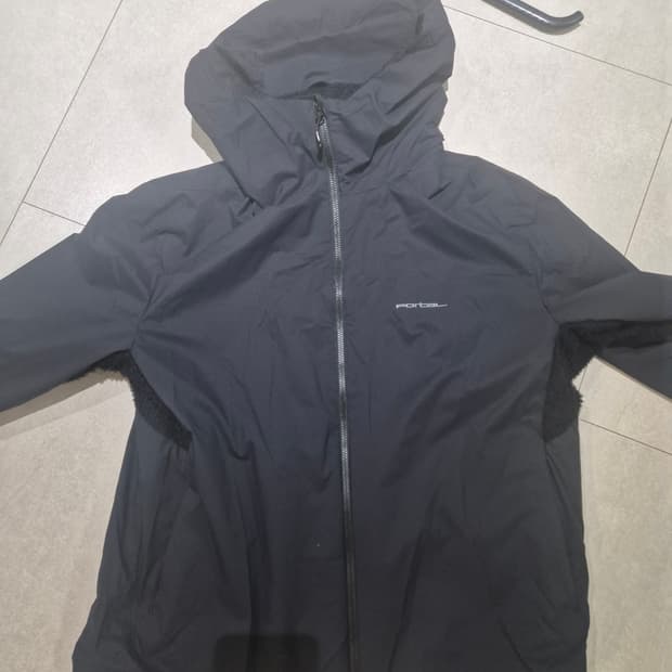 포탈 알파 자켓