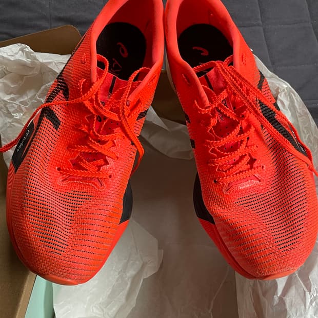 아식스 메타스피드 스카이 파리 러닝화ㅓㅓ