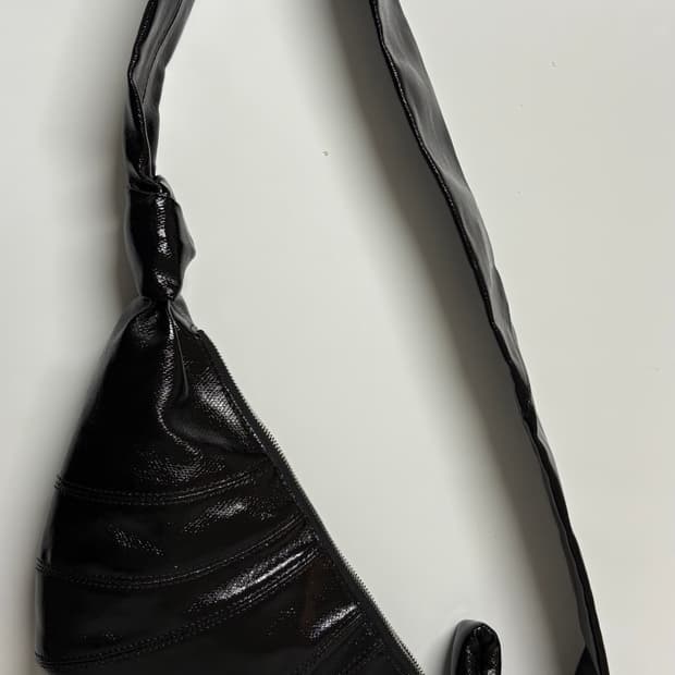 르메르 코티드 코튼 크로와상 블랙 스몰