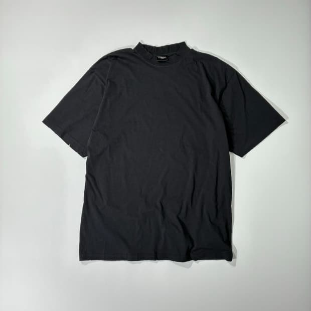 BALENCIAGA MEDIUM FIT T-SHIRT FADED BLAC