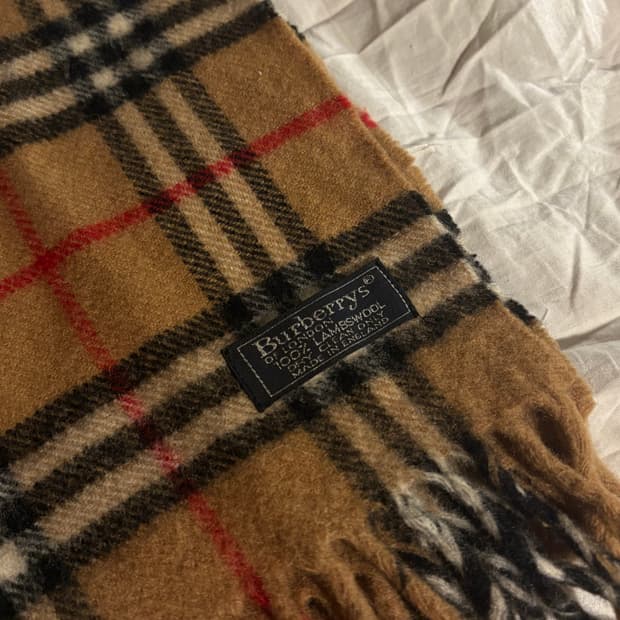 버버리 정품 램스울100 목도리